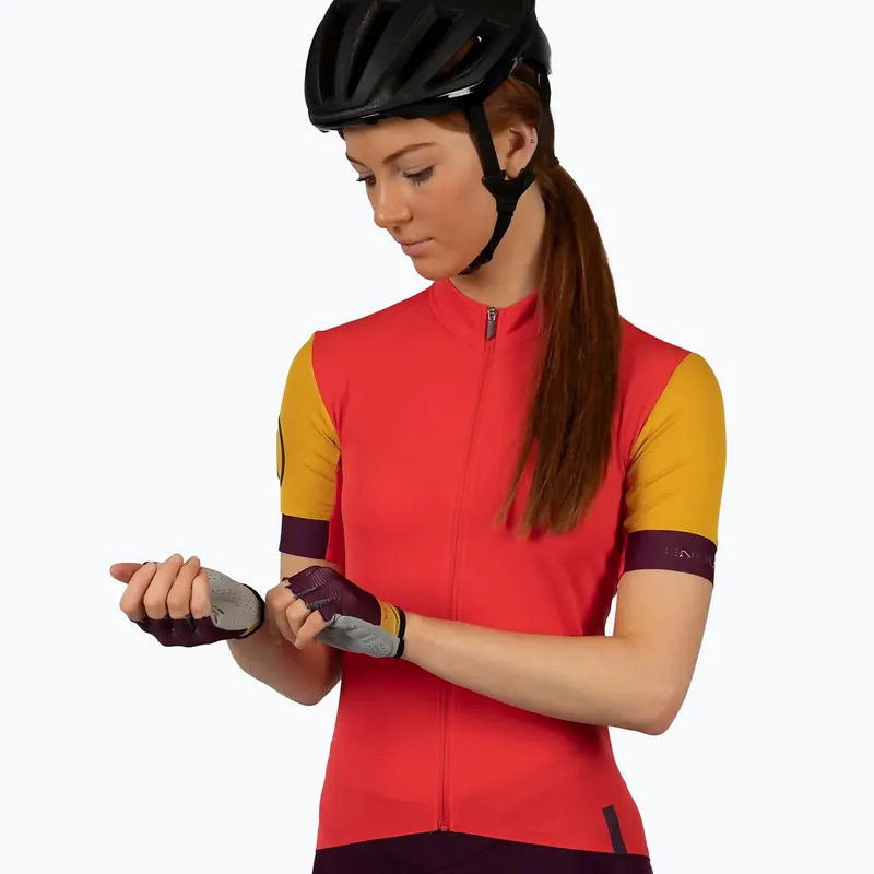 Dámské tričko Endura FS260 II S/S pomegranate Novinka