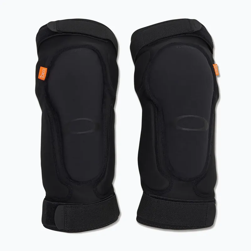 Cyklistické chrániče kolen Oakley Drop In D3O blackout Jen Po Omezenou Doba