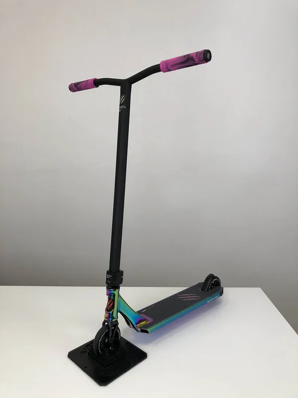 Freestyle koloběžka Bestial Wolf Spark 530mm Rainbow Levný
