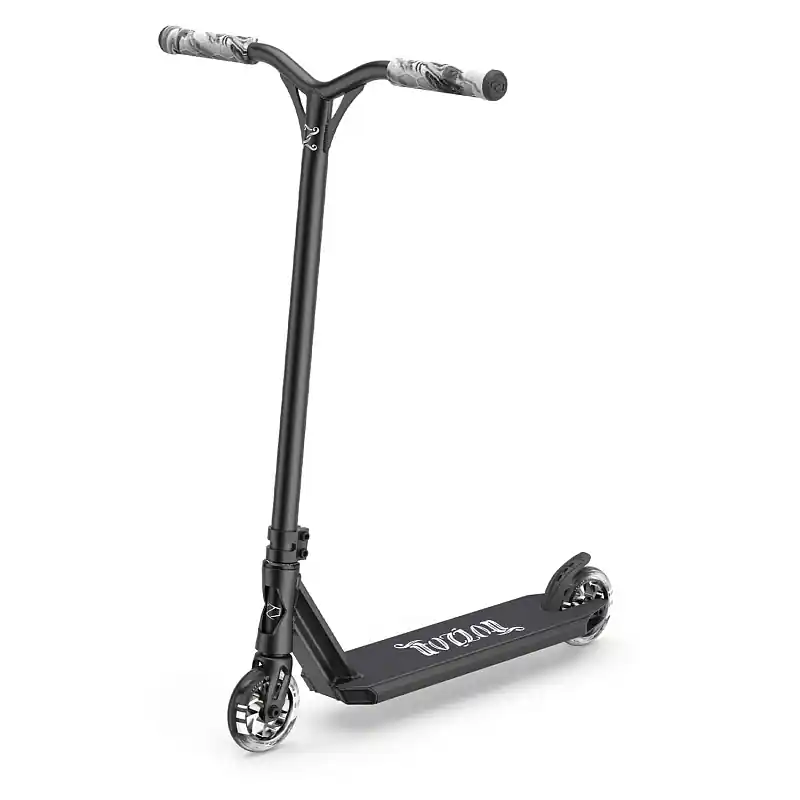 Freestyle koloběžka Fuzion Z300 2021 černá Finální Výprodej