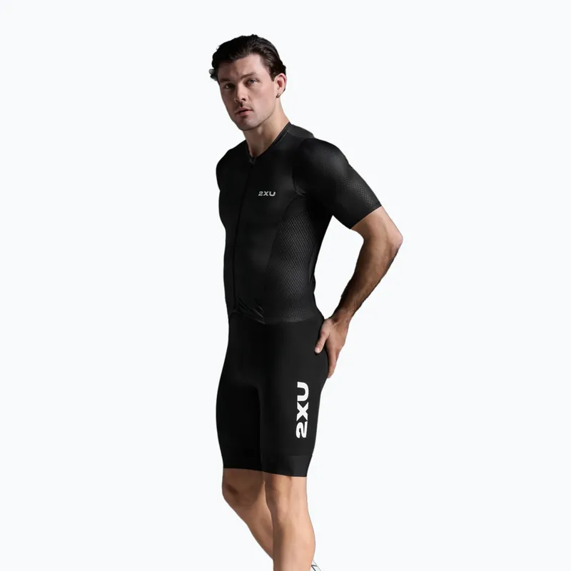 Zlevněný Pánská tritlonová kombinéza 2XU Aero Hex Sleeved black/white
