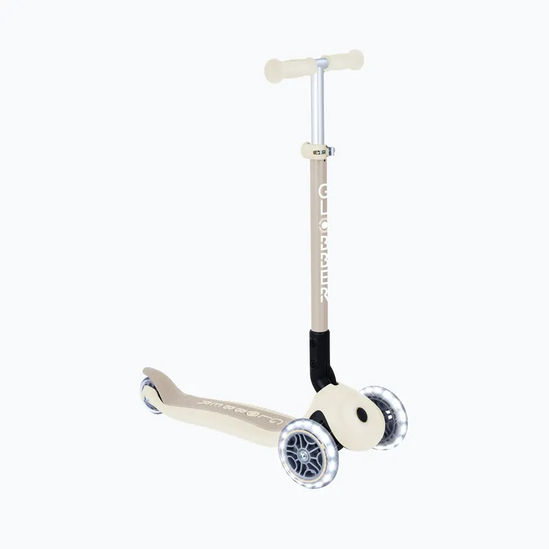 Dětská tříkolová koloběžka Globber Junior Primo Foldable Lights Eco coconut Cenově Výhodný