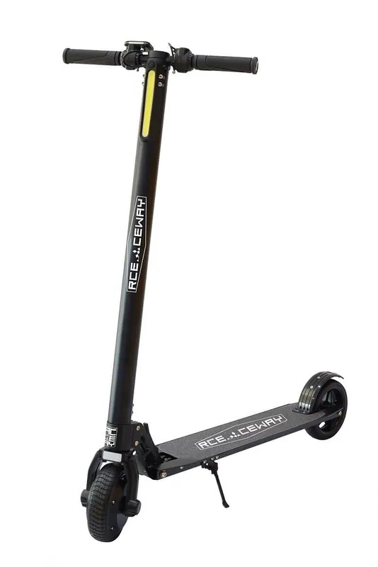Cenově Výhodný Elektrická koloběžka RACCEWAY LIGHT, černo-bílá