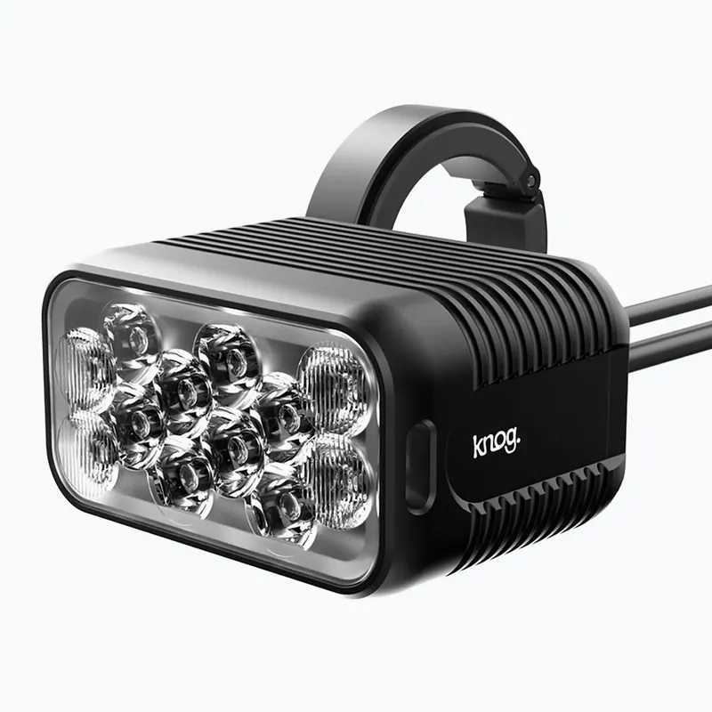 Akční Cena Přední světlo na kolo Knog Blinder X 1800 + bateria 10000mAh black