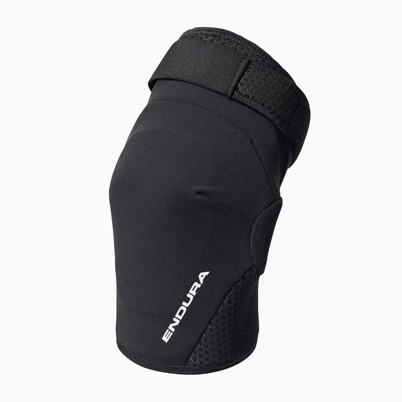 Novinka Dětské cyklistické chrániče kolen Endura Singletrack Youth Knee Pads black