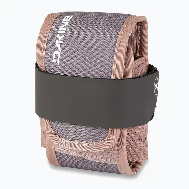 Vrácení Zdarma Brašna pod sedlo kola Dakine Gripper sparrow