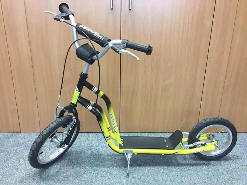 Vysoce Kvalitní Koloběžka Sedco Sport Street 14/12 žlutá