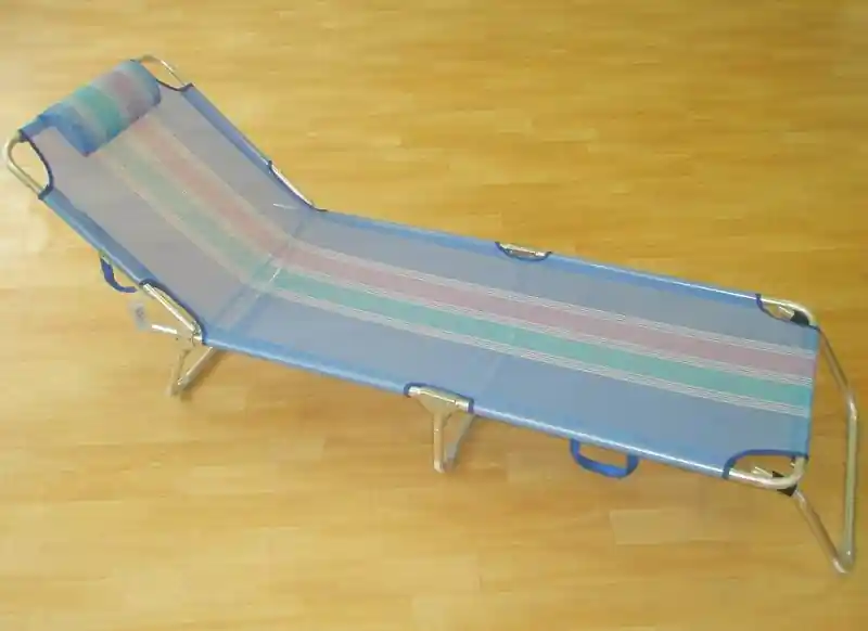 Horká Nabídka Plážové lehátko tři nohy - modrá