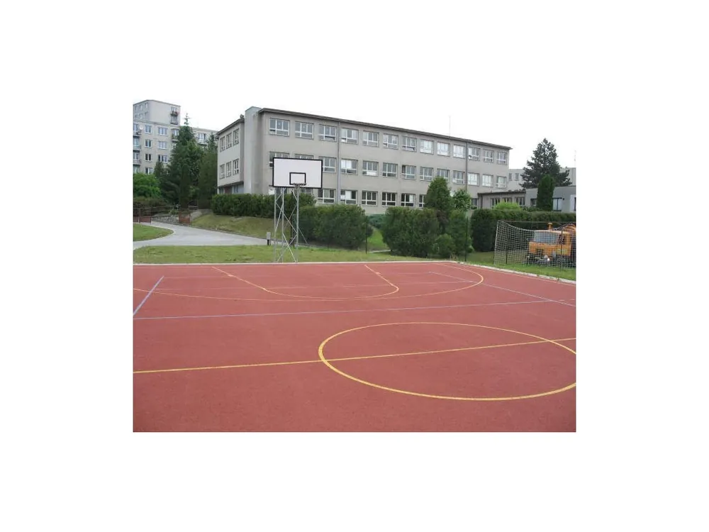 Basketbalová konstrukce příhradová, pevná, vysazení do 2,5 m (ZN) Nakupujte Hned