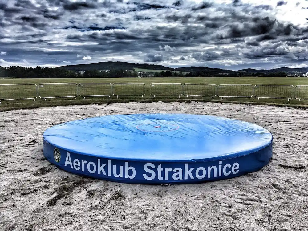 Autentický Kruh pro přesnost přistání, průměr 5m, výška 30cm