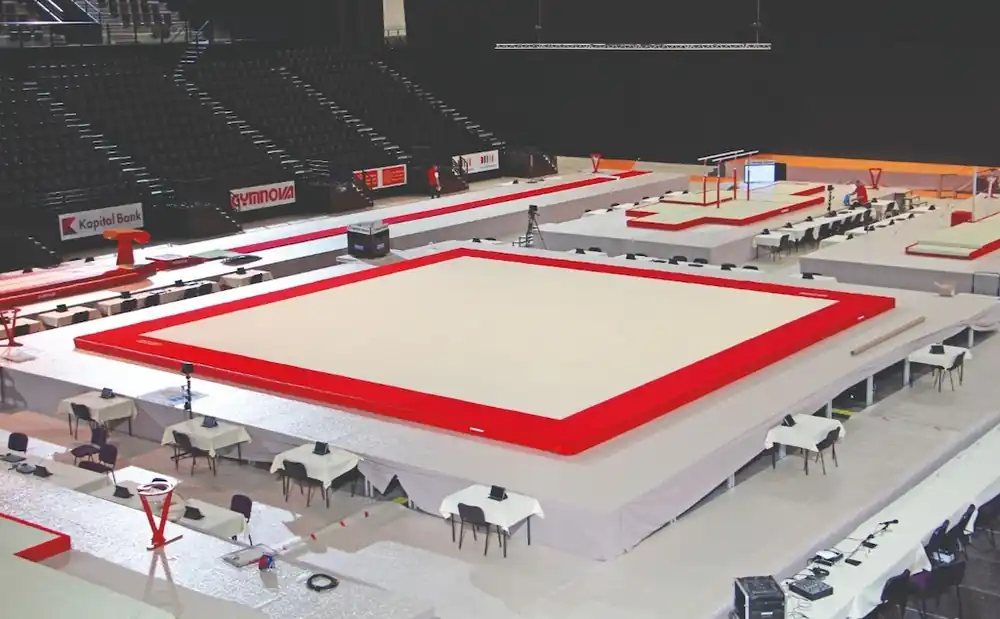 Soutěžní pružinová gymnastická podlaha Gymnova "MONTREAL" 14 x 14m - Certifikace FIG Koupit Online