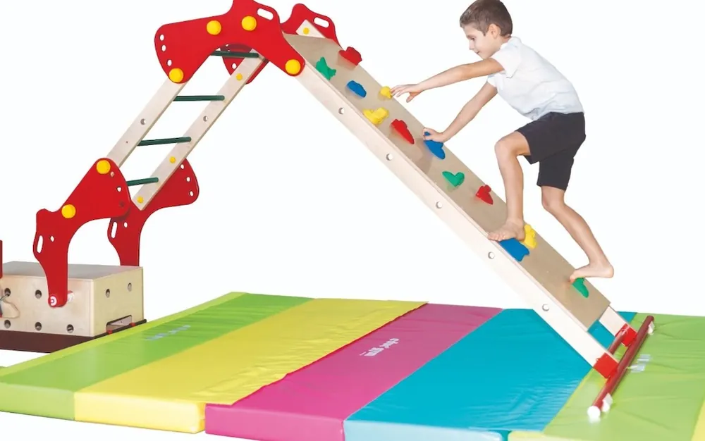 Educ‘ Gym - Lezecký panel 190x55cm Dokud Zásoby Vydrží