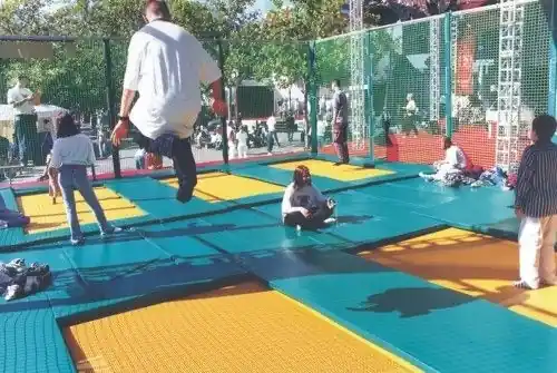 Výhodná Nabídka Trampolínová sestava EUROTRAMP 10-polí (13,50x11,20 m) schůdky 1