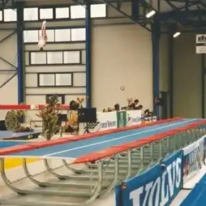 Trampolínová dráha EUROTRAMP - pevná (18 x 2 m, 540 kg) Cenová Bomba