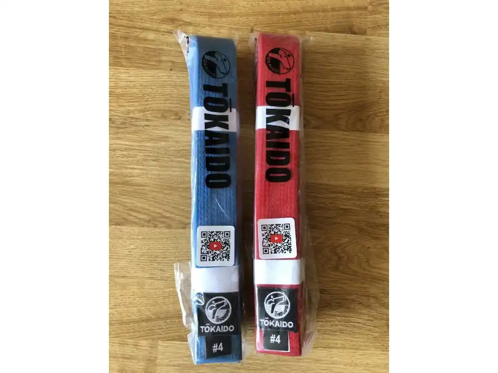 TOKAIDO KATA ATHLETIC KARATE PÁSEK - ČERVENÝ WKF approved Must-Have