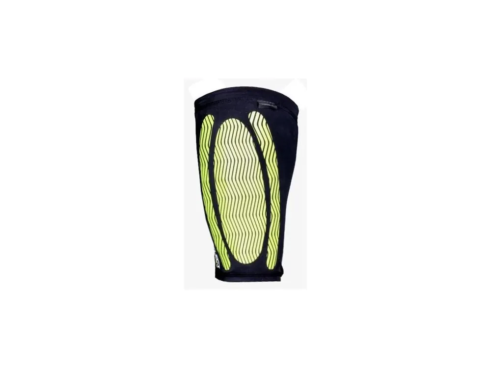 Hit Sezóny Compression Thigh kompresní návlek na stehno černá